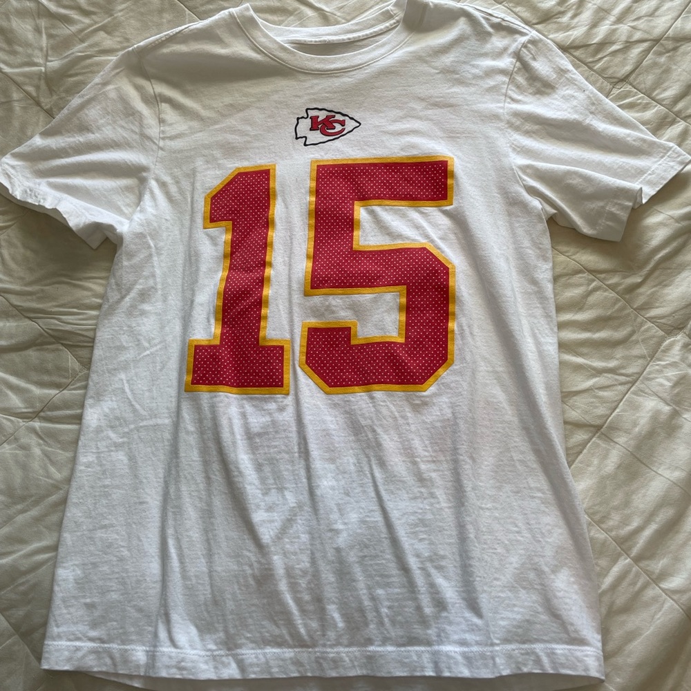 Mahomes tshirt
